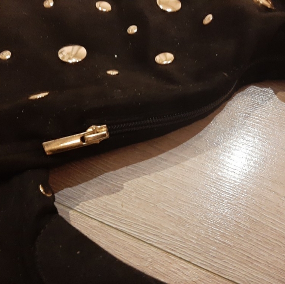 Boots - Picture 6 of 7